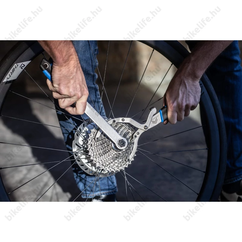 BBB BTL-122 T-RexGrip Kazettafogó szerszám