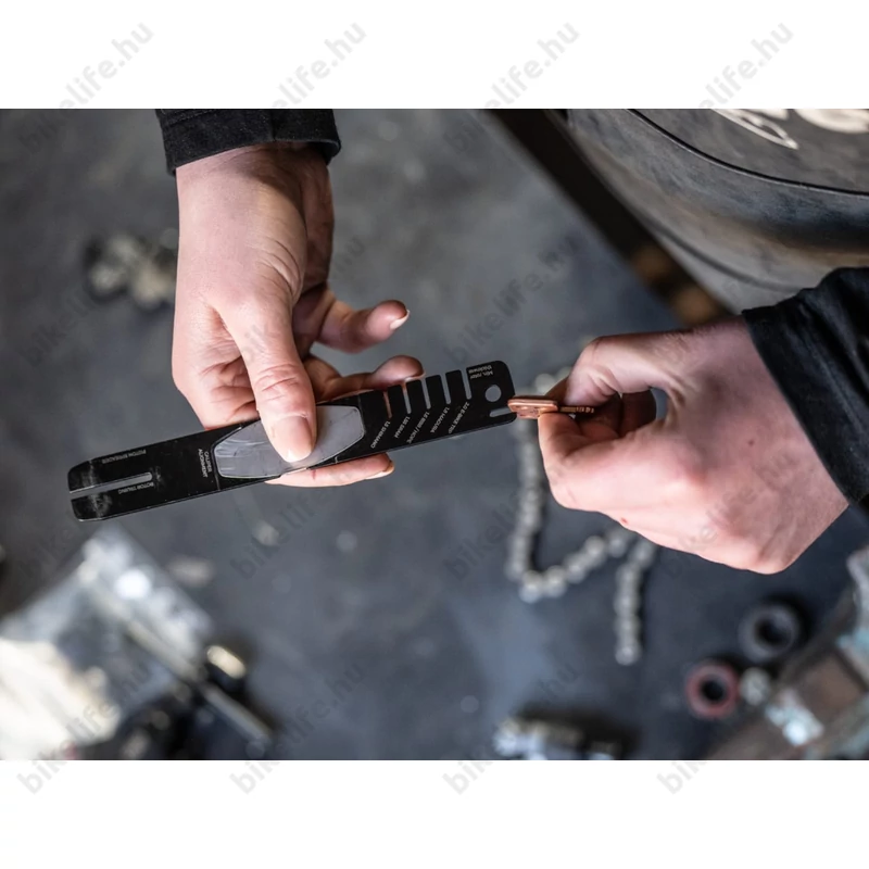 BBB DiscDoctor BLT-212 multifunkciós tárcsafékszerszám 6 funkcióval