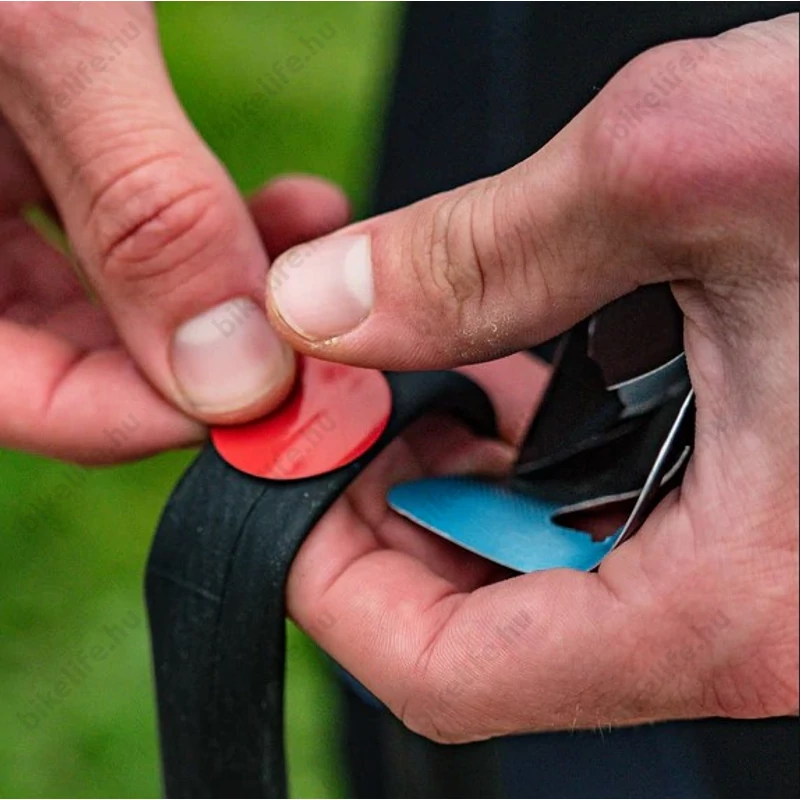 Weldtite Self Seal öntapadós gumiragasztó készlet 6 folttal