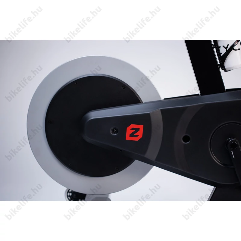 Zycle ZBike interaktív Smart bike 2000W, mágneses ellenállás