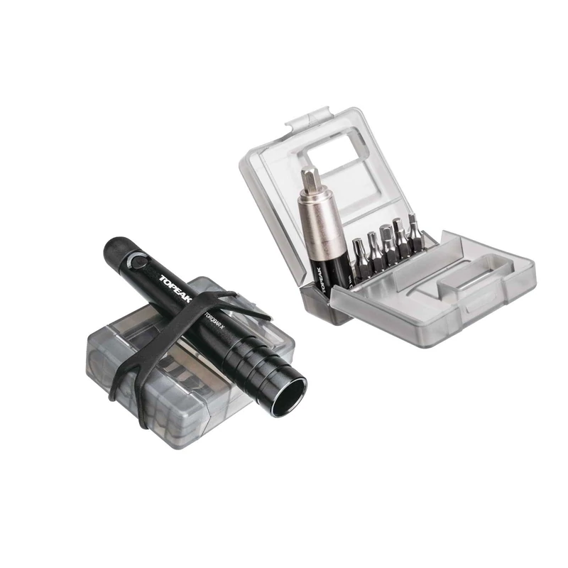 Tartozék tároló dobozzal és gumiszíj rögzítéssel 