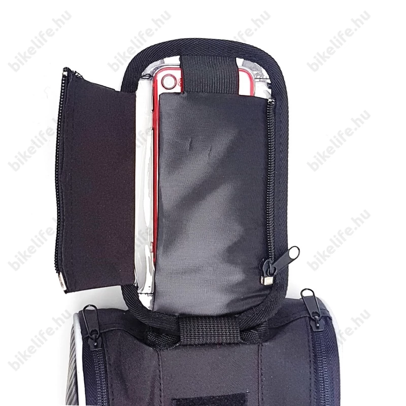 ...és egy extra cipzárral is védi életünk egyik legfontosabb kellékét :)