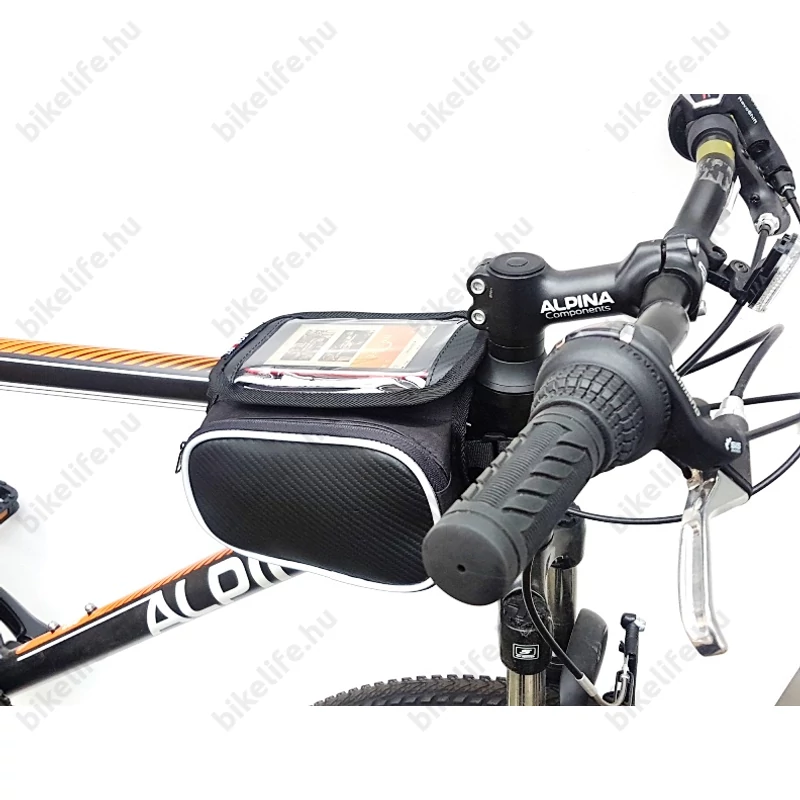 A mobilok védettebb helyen van, mint a kormányod