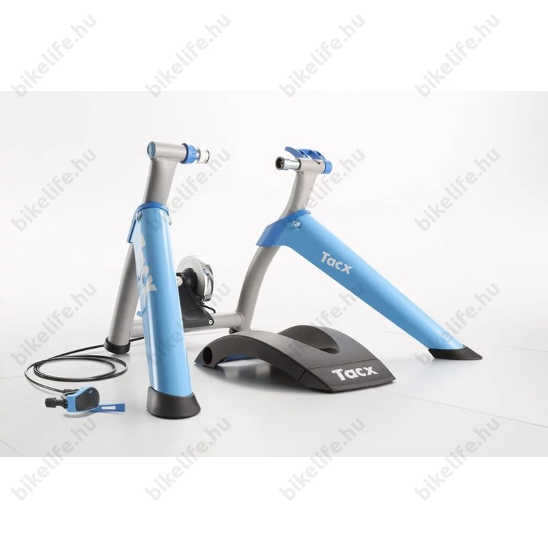 Tacx Satori Smart T2400 okos kerékpáros görgő, 10 fokozatú,  950W fékerő, Softgél