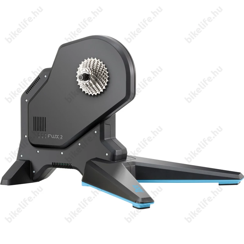 Tacx Flux 2 Smart T2980 DirektDrive interaktív tréner 2000W, 16 fokos emelkedőt szimulál